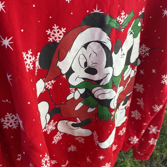 Disney Mickey and Minnie Kissmas Christmas Sweater. NWOT.  Size XXXL. Red - Picture 14 of 16